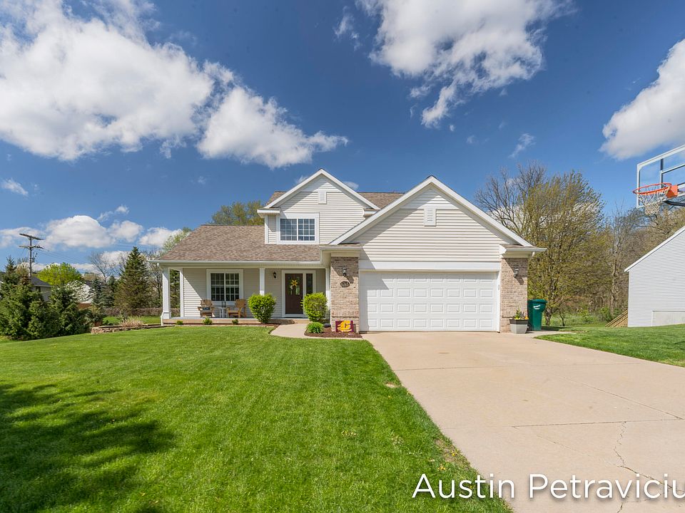 1st image of 6745 Cannon Farms Dr NE