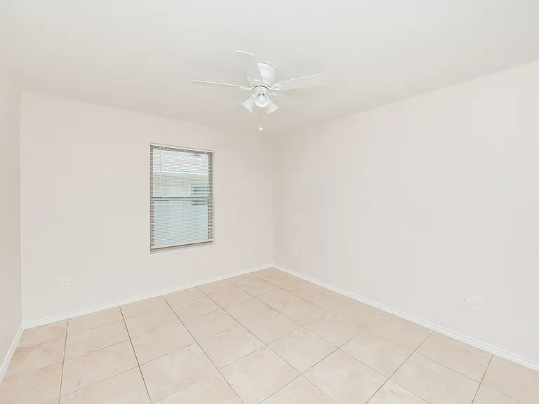 2601 Lomas Del Sur Blvd — Photo 11