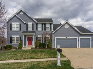 2517 Bear Creek Dr, Wentzville, MO 63385