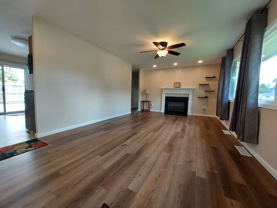 Living/Dining