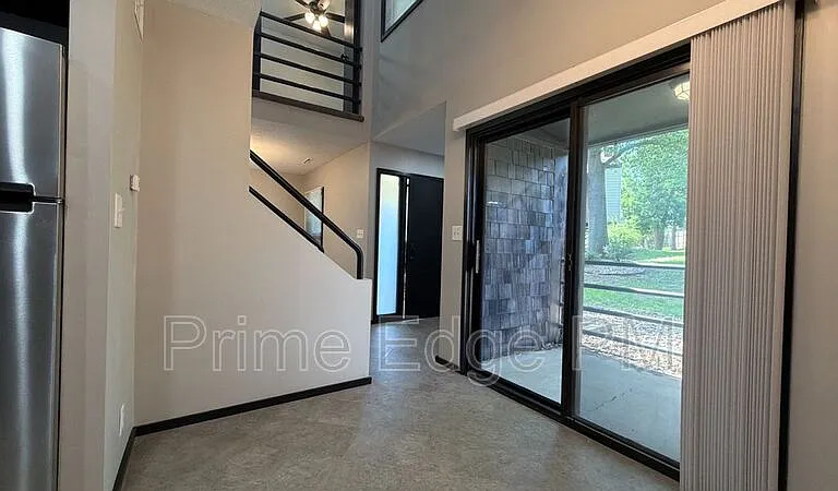 1821 Ridgehaven Ct #6 — Photo 7