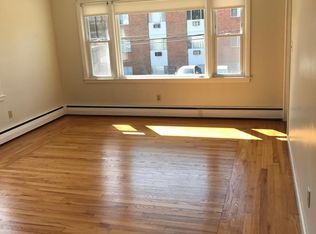 81 Lambert St, Cranston, RI 02910