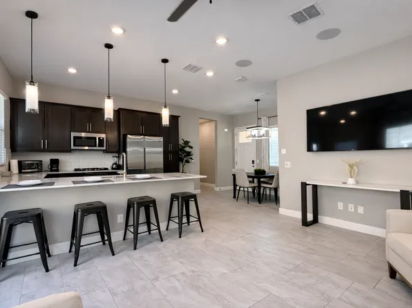 2506 E Pleasant Ln, Phoenix, AZ 85042