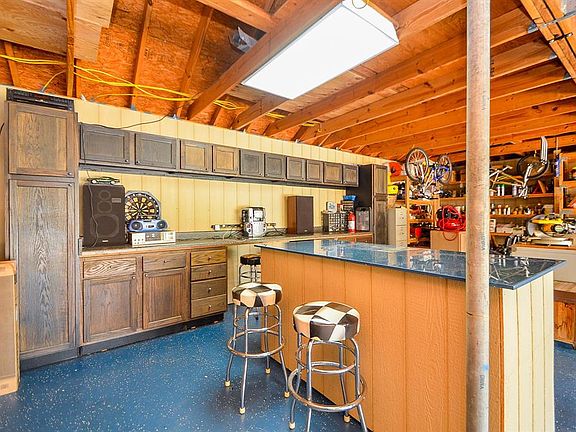 5th image of 7507 Stone Arbor Dr
