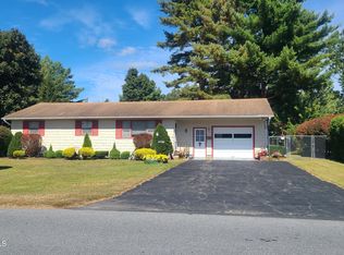 1 Kiley Ln, Queensbury, NY 12804
