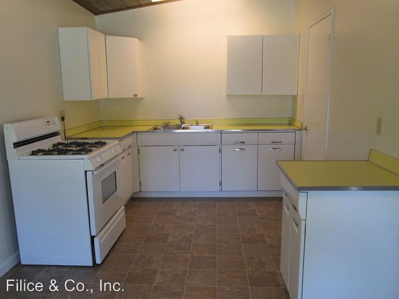 4th image of 17395 Peak Ave