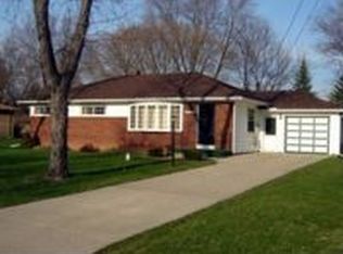15833 Northward Dr, Lansing, MI 48906