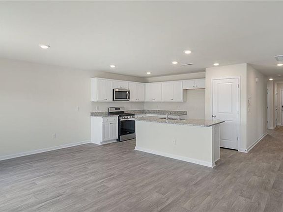 7th image of this home