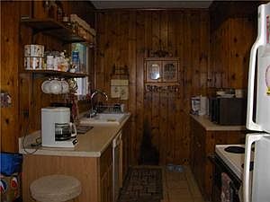 5th image of 188 Bryant St