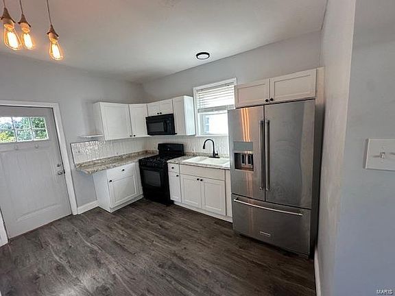 5th image of 5908 W Park Ave