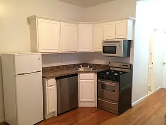 Rented by Acacia Realty