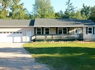 4521 Cusenza Dr, Otter Lake, MI 48464
