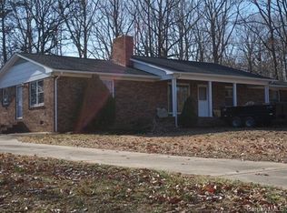 111 Mountain Laurel Ln, Dallas, NC 28034