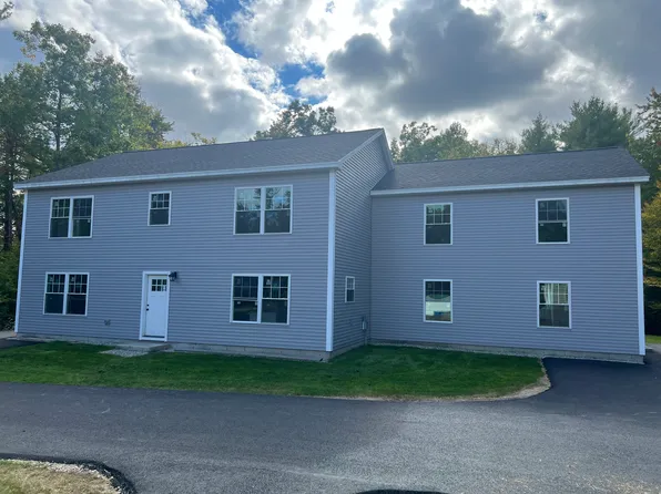 24 Chelsey Ln #A, Gray, ME 04039