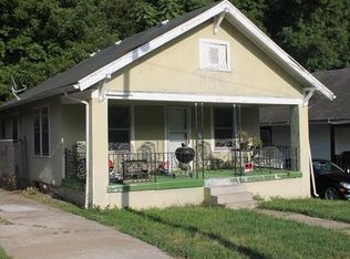 4527 Chestnut Ave, Kansas City, MO 64130