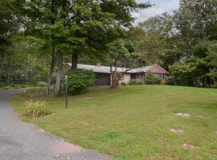 270 Stratton Brook Rd, West Simsbury, CT 06092