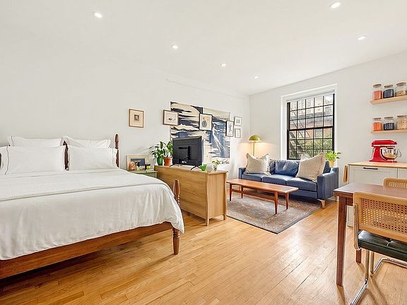 2nd image of 78 8th Ave APT 4F