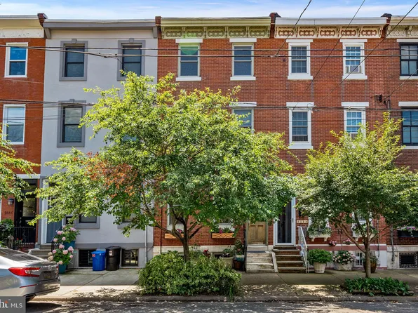 2520 Christian St, Philadelphia, PA 19146