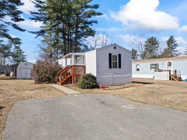 9 Ashleigh Lane, Standish, ME 04084