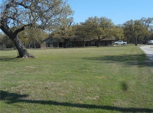 1595 Orchard Rd, Bowie, TX 76230