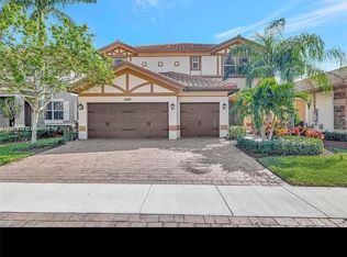 10180 Lake Vista Ct, Pompano Beach, FL 33076