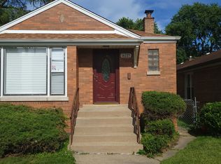 14225 S Wentworth Ave, Riverdale, IL
