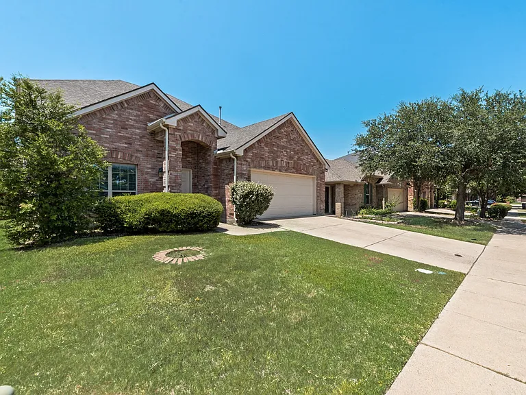 3528 Copper Ridge Dr — Photo 3