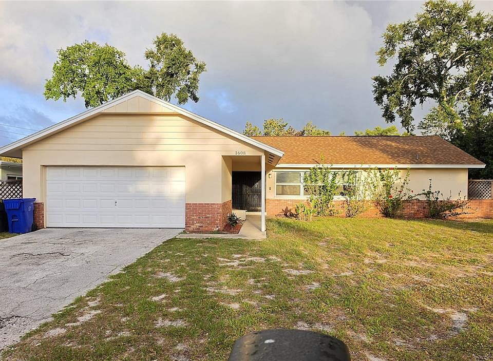 1st image of 1608 San Roy Dr
