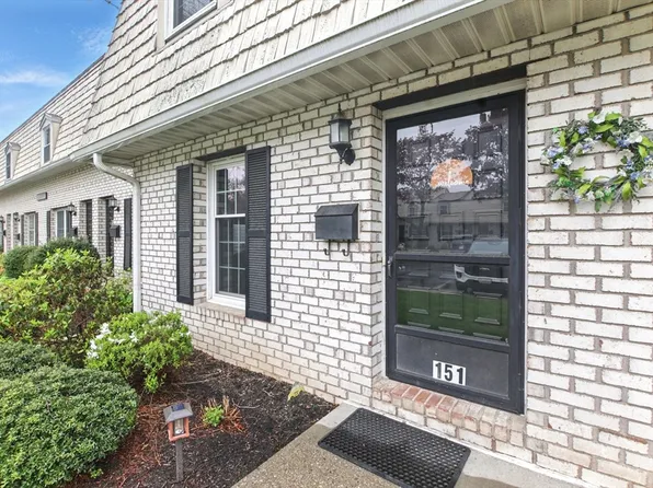 151 Corey Colonial, Agawam, MA 01001