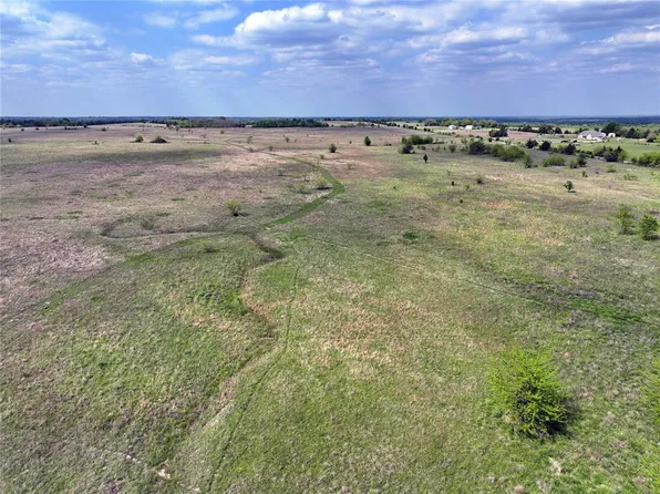 11 Turnbull Rd, Caddo, OK 74729