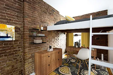 Rented by R New York