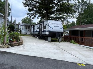 5355 East Parkway #34, Cosby, TN 37722