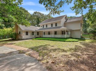 126 Wilderness Trl, Southampton, NY 11968