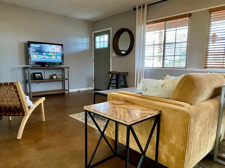 7345 Maude Adams Ave #FURNISHED — Photo 3
