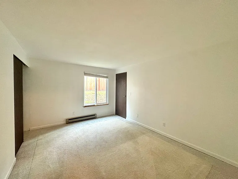 14556 NE 31st St #G103 — Photo 7