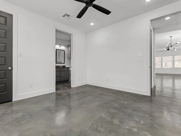3013 Alpha Wolf Ct — Photo 13