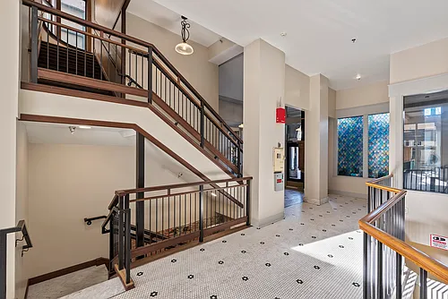 Idaho Building Apartments Photo 1
