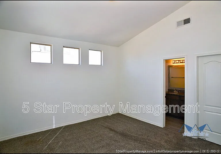 781 Croxdale St — Photo 24