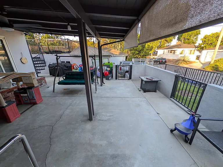 1522 Randall St — Photo 12