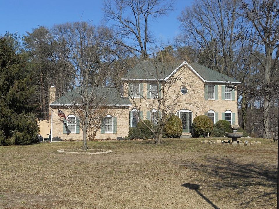1st image of 850 Cork Elm Ct Unit A