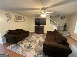 2nd image of 6231 Hickory Lane Cir