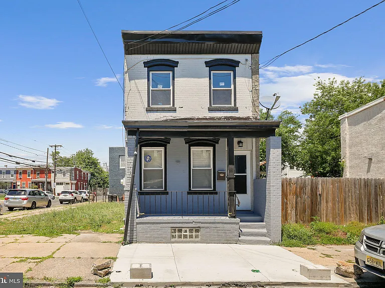 603 Pine St #1 — Photo 1