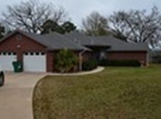 282 An County Road 2211, Palestine, TX 75803