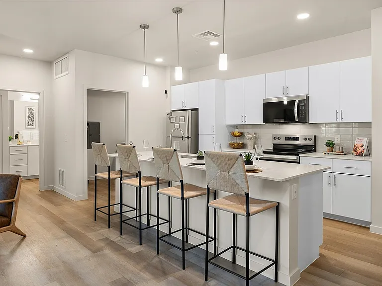 Spacious Kitchen