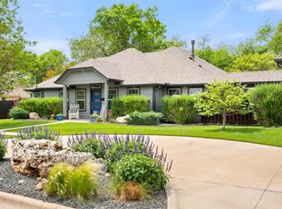 1614 S College St, Georgetown, TX 78626