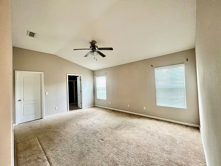 1009 Mayfair Creek Ct — Photo 1