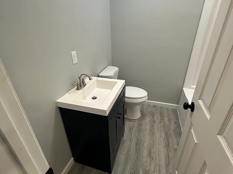 708 E Maryland St — Photo 1