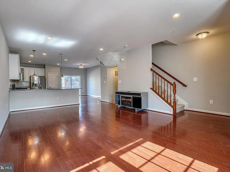 985 Morgan Run Rd — Photo 10