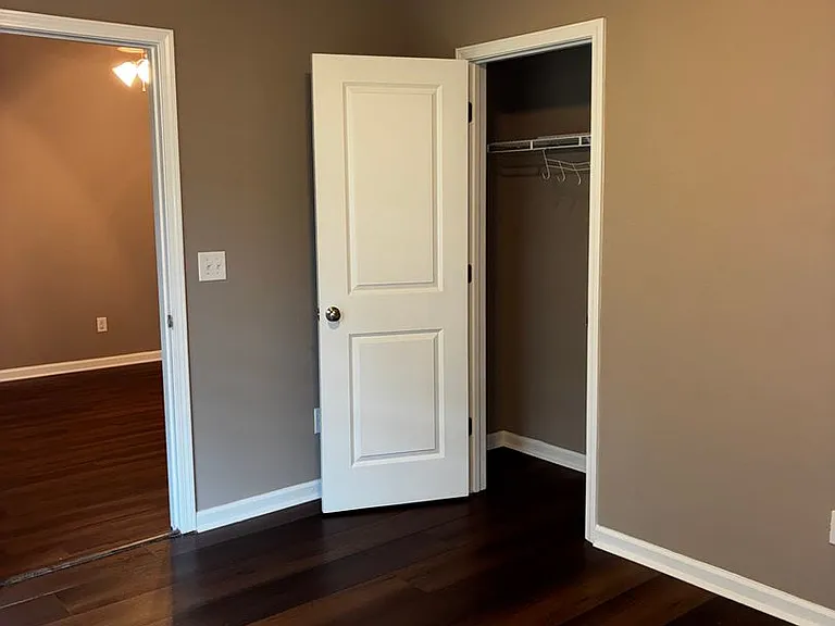 1904 Aspen Green Way — Photo 4