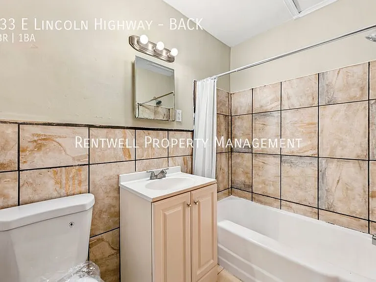 533 E Lincoln Hwy #BACK — Photo 5